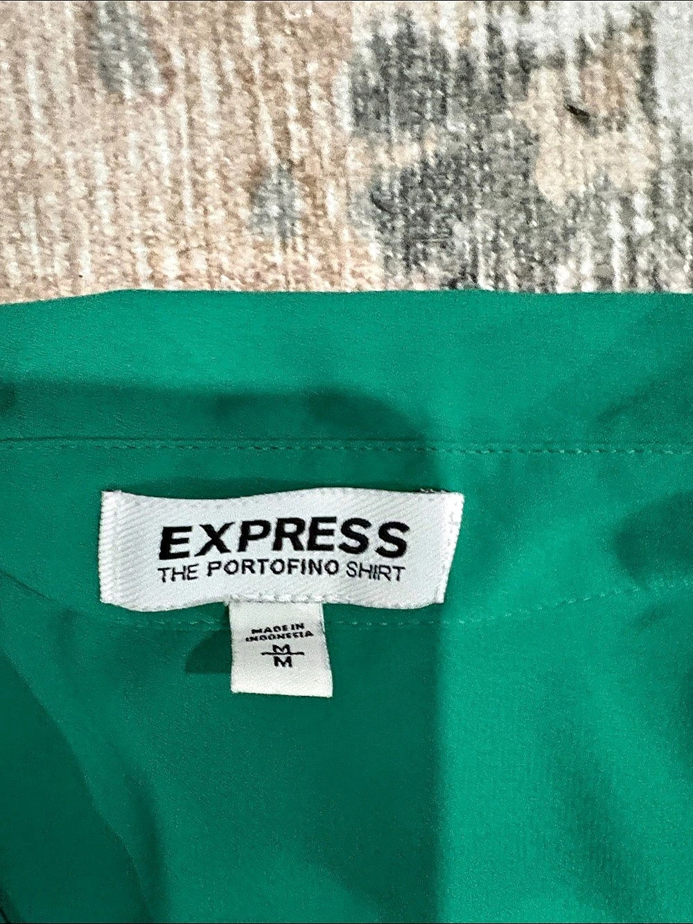 Express Button Down Shirt Green Medium Like New - Picture 2 of 2